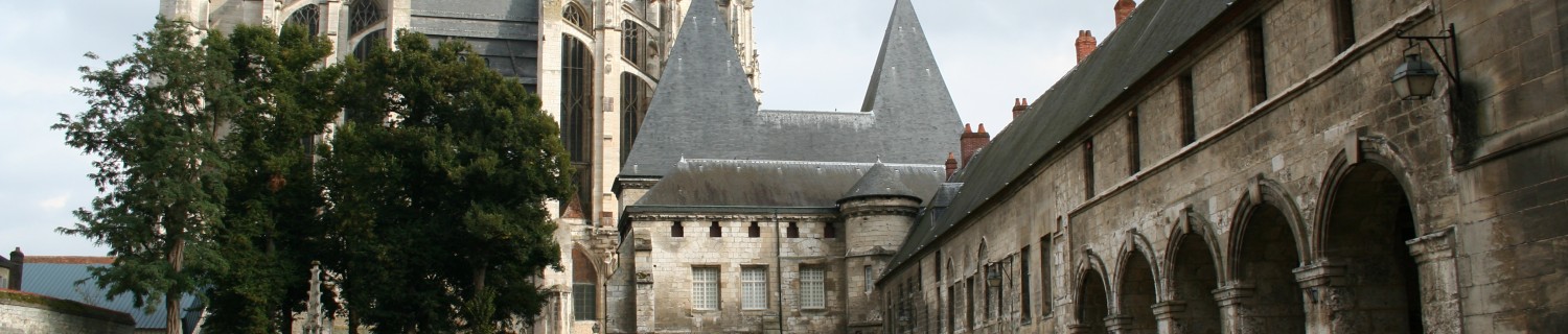 Demandez un devis pour une détection de réseau (gaz, assainissement, électrique, eau, téléphonique, ...) dans le département de l''Oise (60) : Beauvais, Creil, Senlis, Crépy-en-Valois, Méru, Noyon, Nogent-sur-Oise et Compiègne 